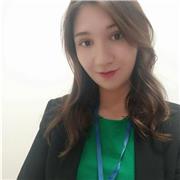 Laureata in Scienze Pedagogiche fornisce lezioni private in materie umanistiche